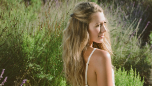 Image of Colbie Caillat w/ Mitchell Tenpenny