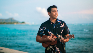 Image of Kolohe Kai w/ Hirie